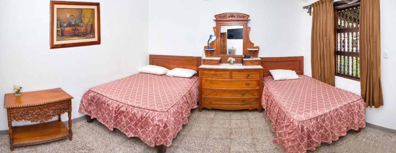 Hotel El Huarango Ica Zewnętrze zdjęcie