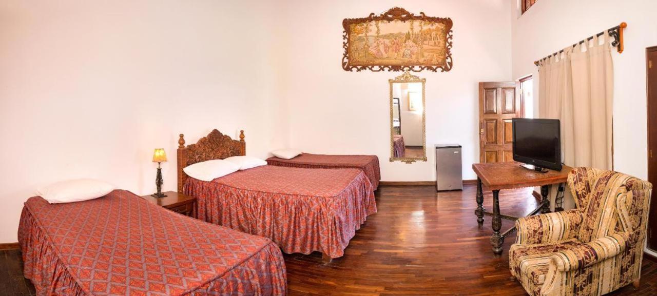Hotel El Huarango Ica Zewnętrze zdjęcie